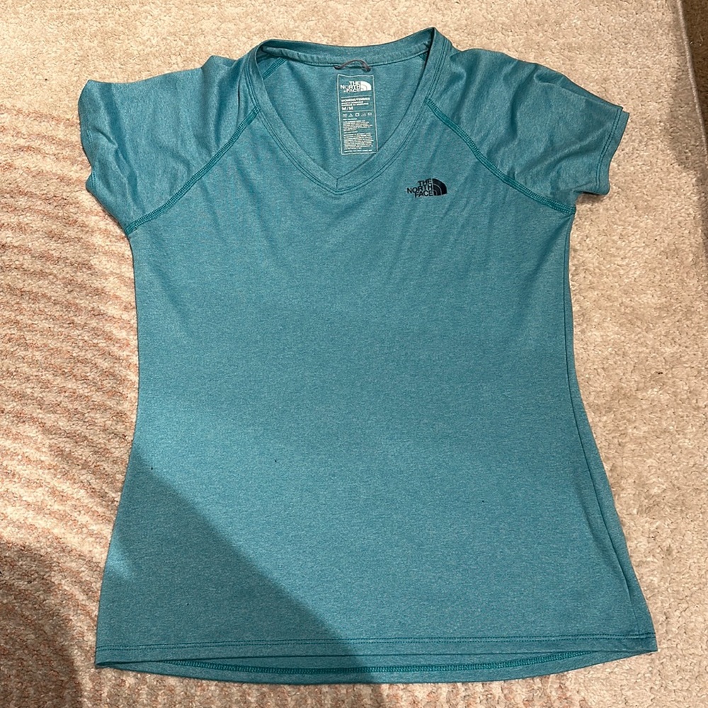 North face short sleeve top